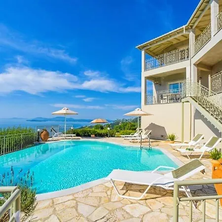 빌라 Sarakinatika Sleeps 6 Pool Air Con Wifi Viggla